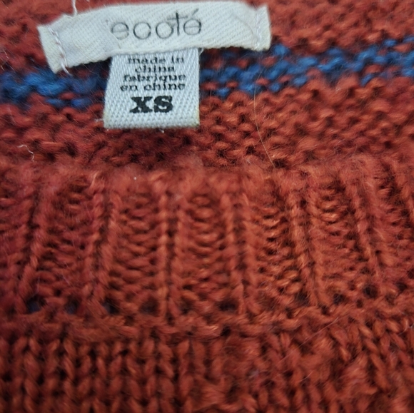 ECOTE Urban Outfitters Red and Brown Totem Aztec Sweater. Size XS - Picture 5 of 7